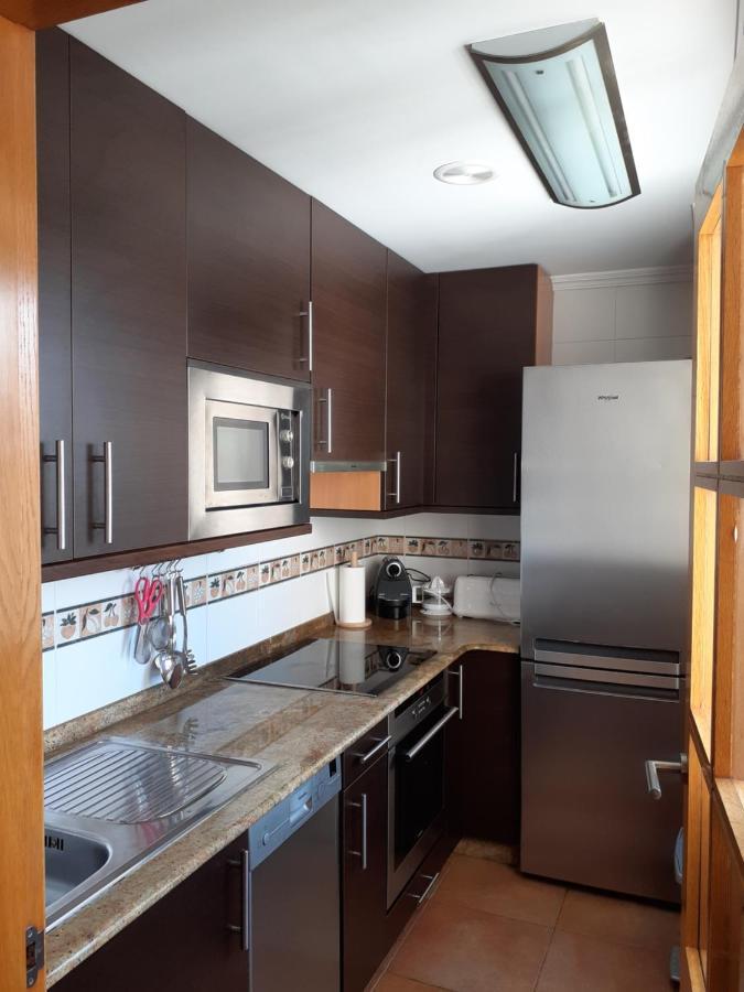 Atico Con Terraza Y Piscina Comunitaria Apartment Ribadeo Exterior photo